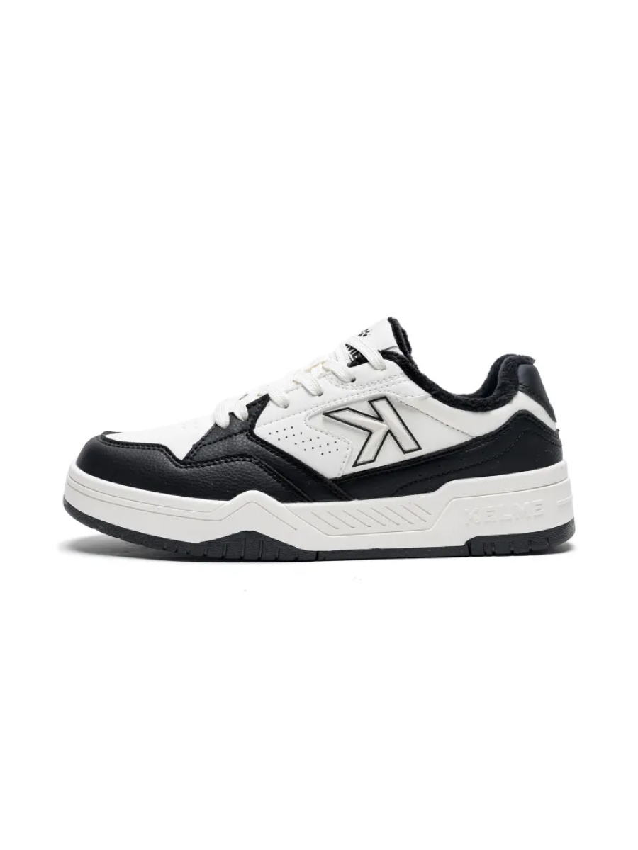 Кроссовки KELME Men's Casual Shoes (White/Black)