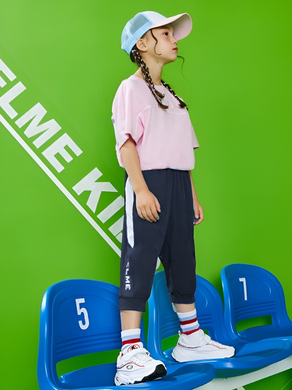 Детские бриджи KELME Woven Cropped Pants Dark Blue