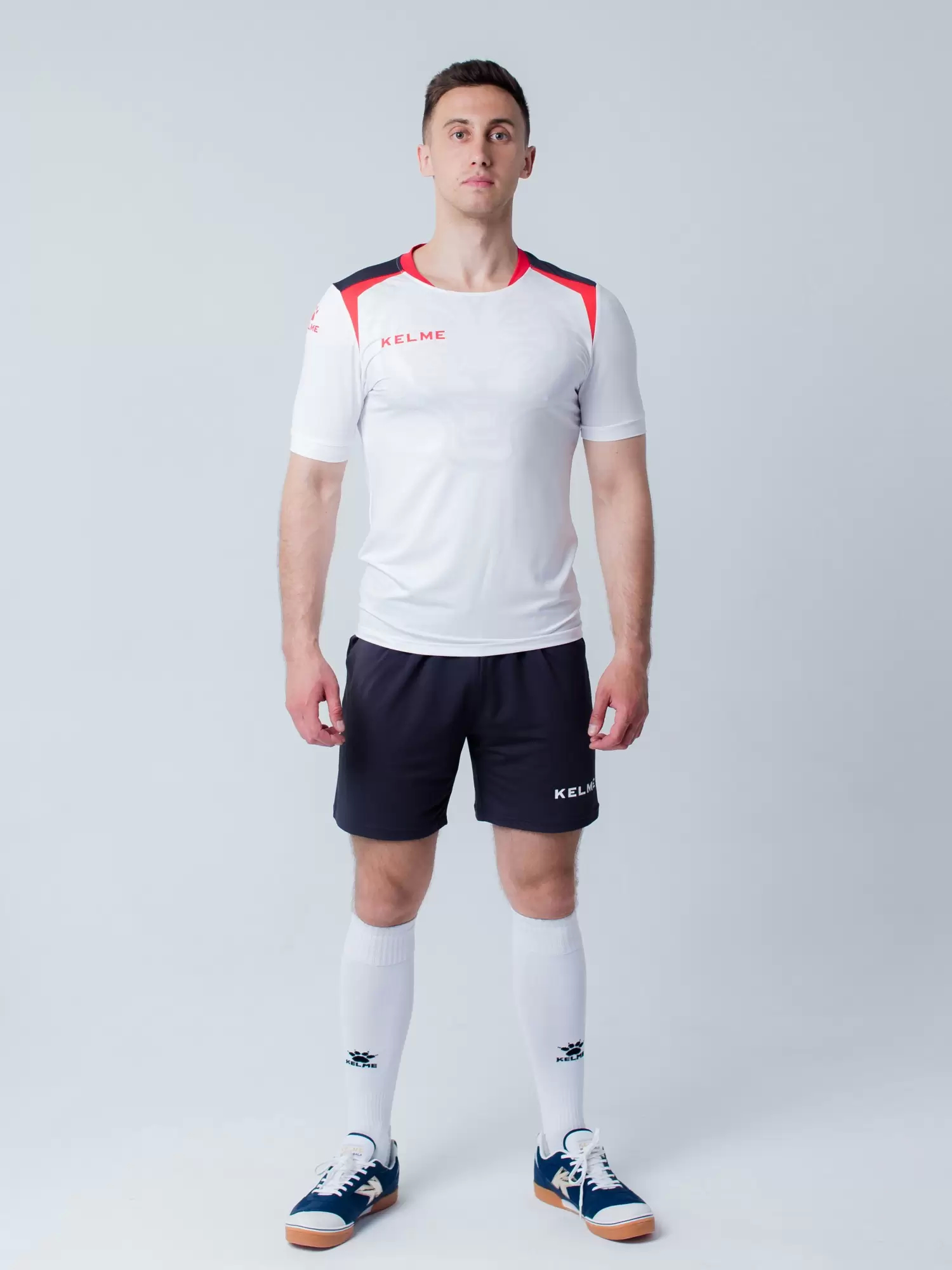 Футбольная форма KELME Short Sleeve Football Uniform (White/Black)