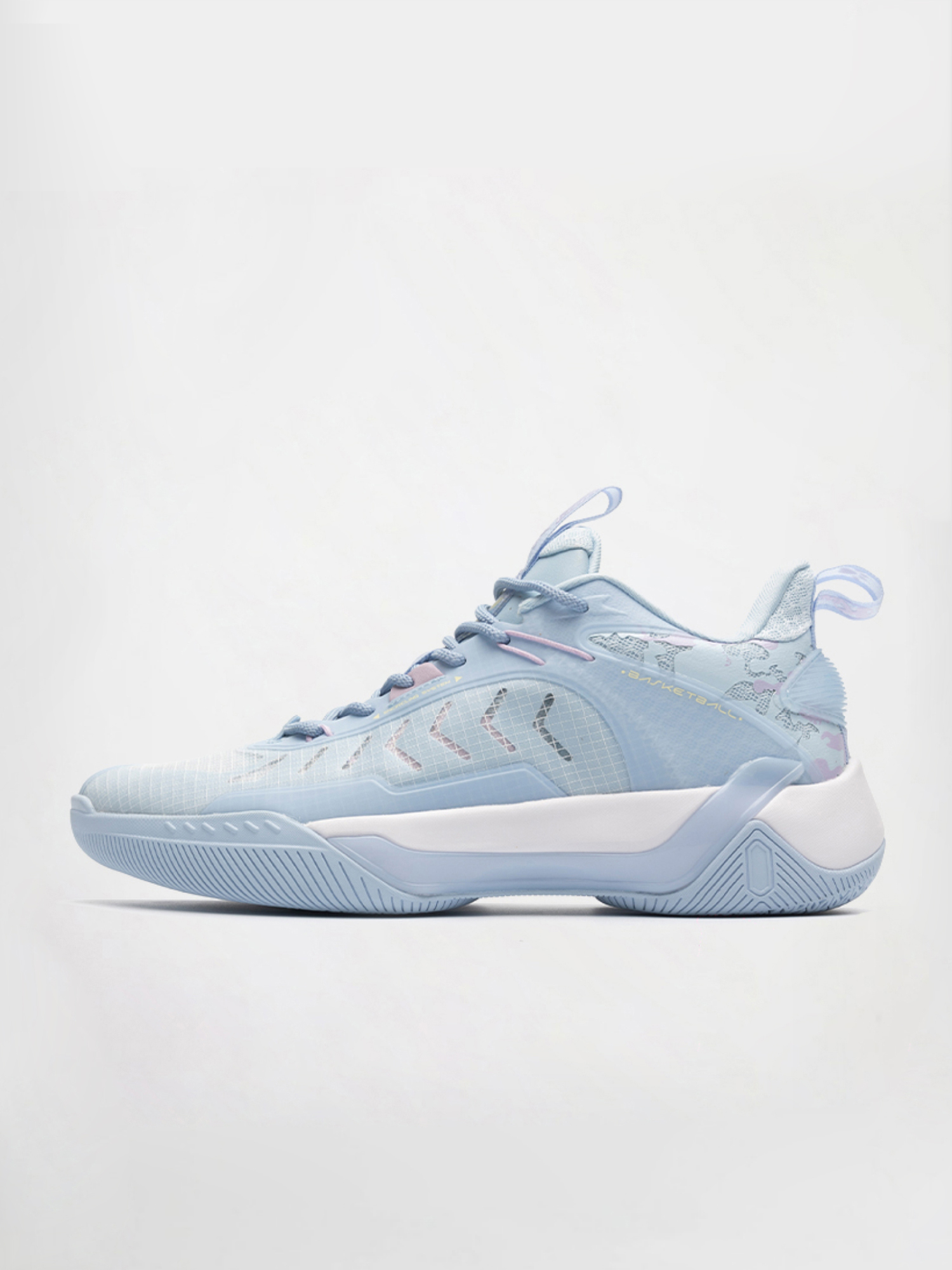 Баскетбольные кроссовки KELME Men's Basketball Shoes Light Blue