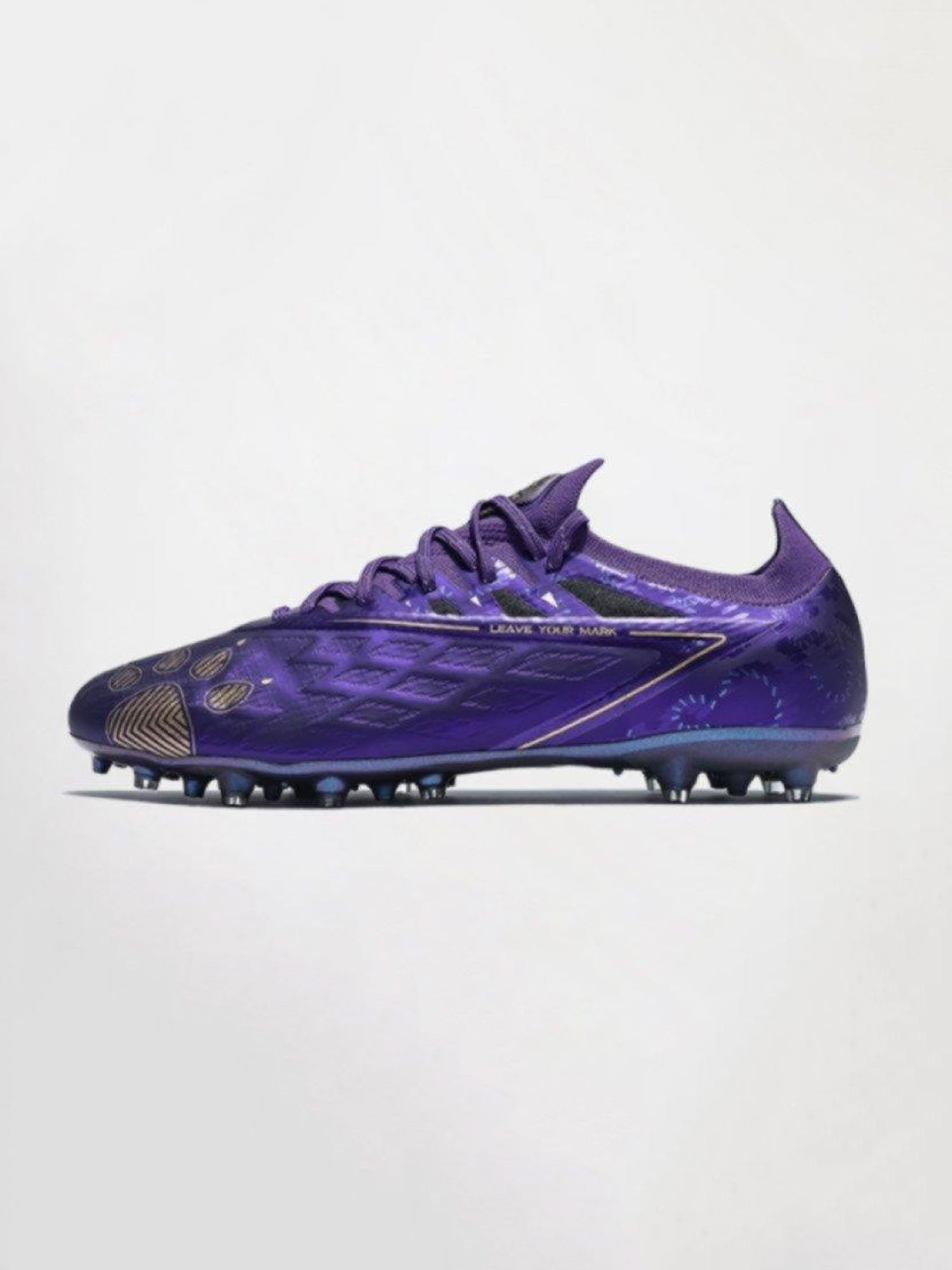 Детские бутсы KELME Children's Football Shoes (MG) Violet