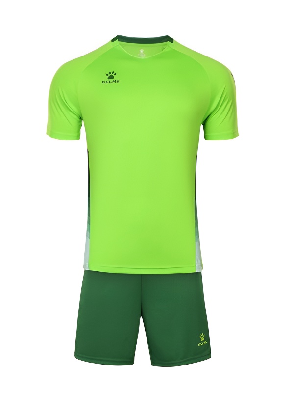 Футбольная форма KELME Short-Sleeved Football Suit (Light Green/Green)