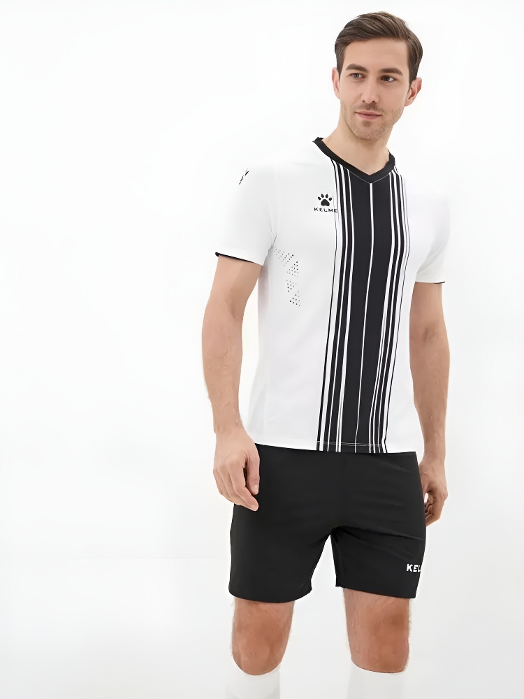 Футбольная форма KELME Short Sleeve Football Uniform (White/Black)