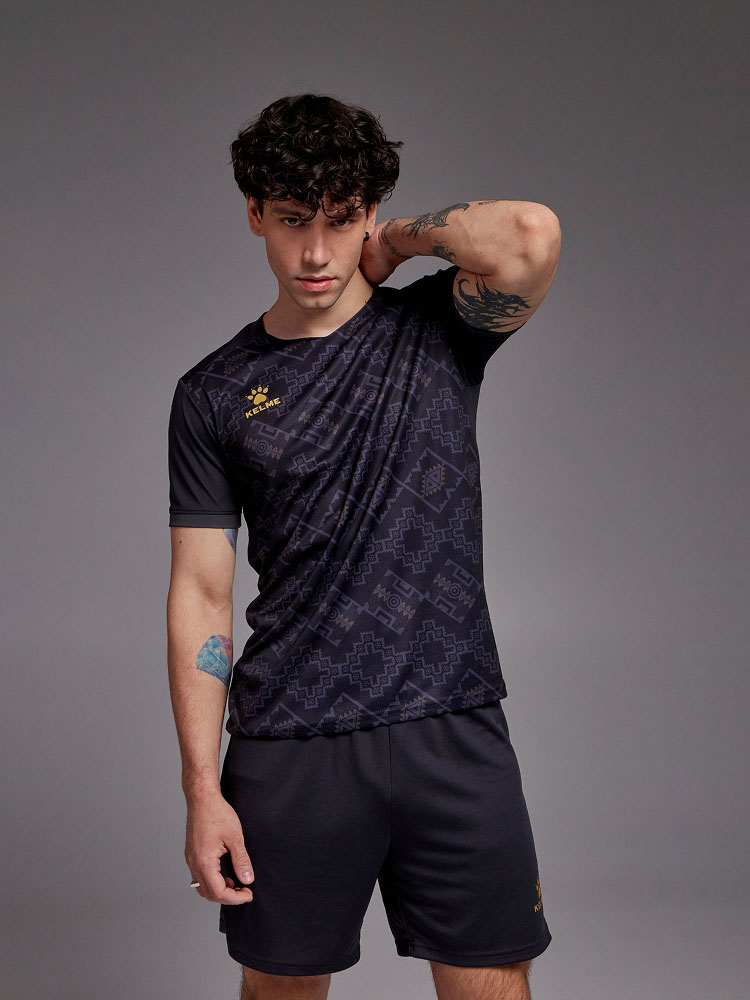 Футбольная форма KELME Short-Sleeved Football Suit Black