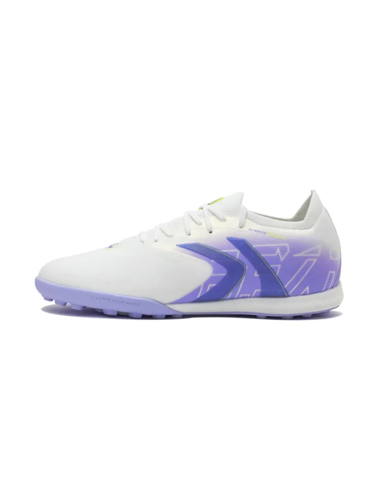 Шиповки KELME Men's Soccer Cleats (TF) White/Violet