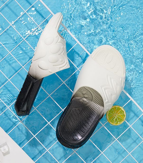 Шлепанцы KELME Flip Flop (White/Black)