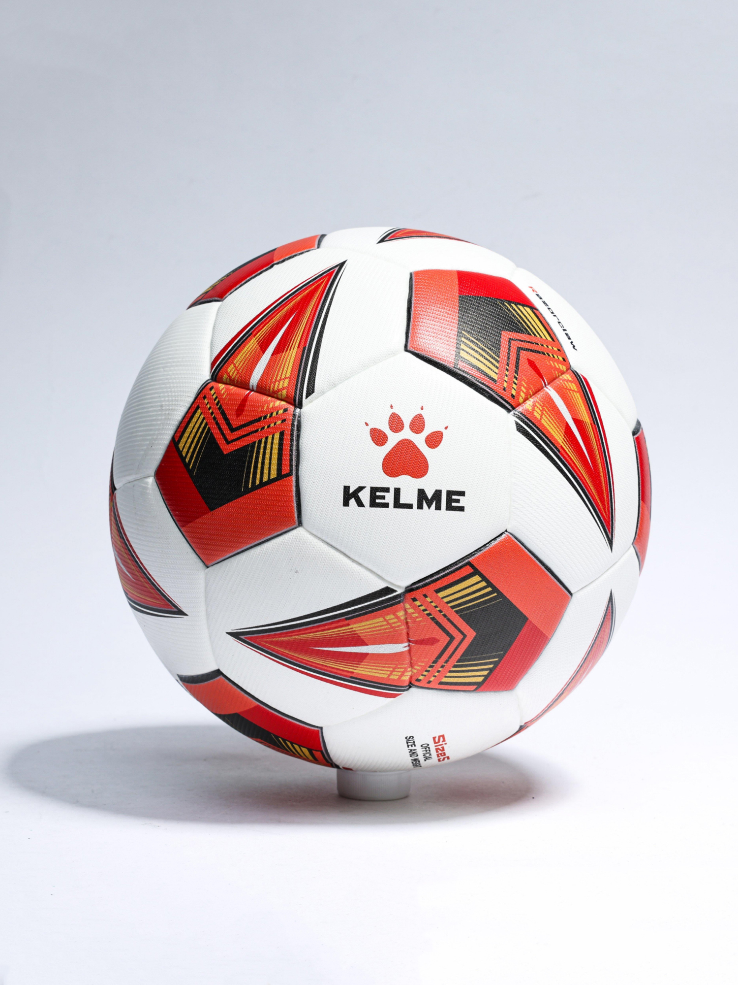 Мяч для футбола KELME Heat Bonded Football (White/Red)