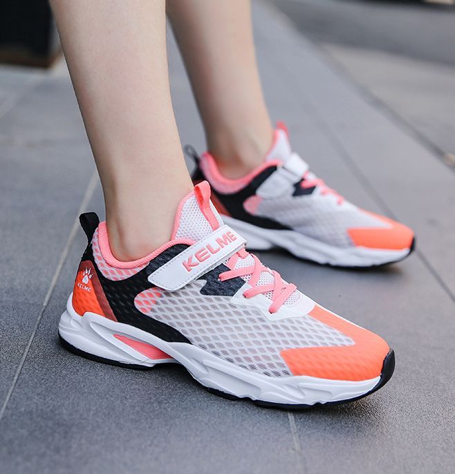 Детские кроссовки KELME Children's Casual Shoes (White/Coral)