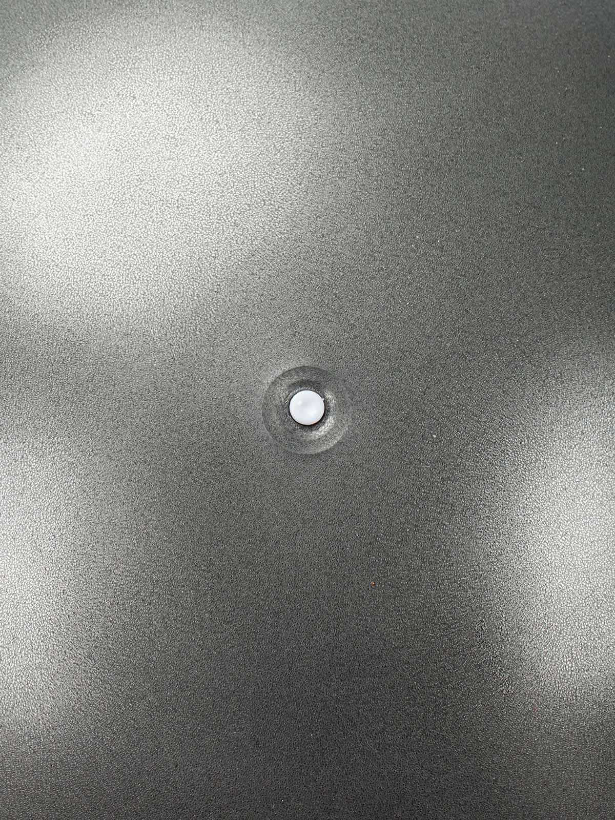 Мяч гимнастический 65 см профессиональный двухцветный