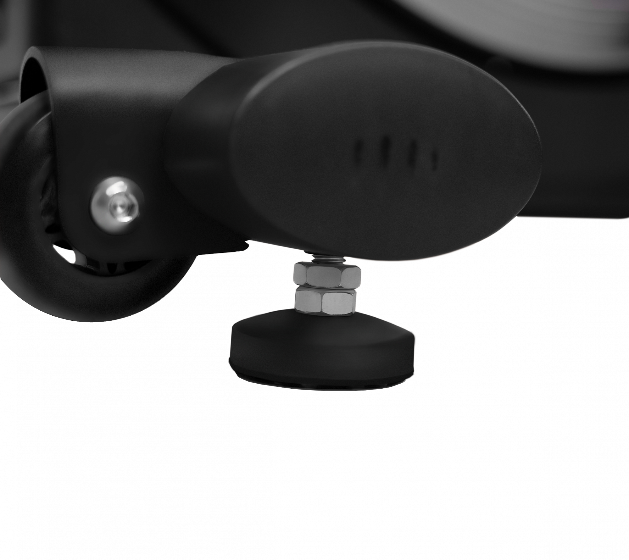 Эллиптический тренажер с автонаклоном BRONZE GYM X700M