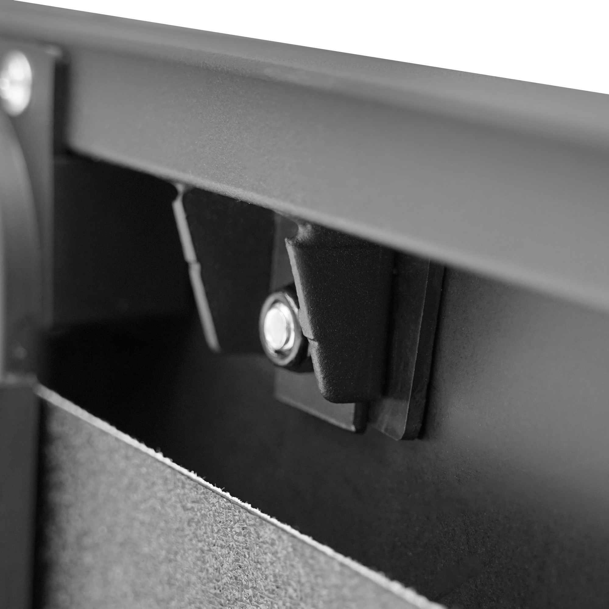 Беговая дорожка домашняя CARBON FITNESS T170