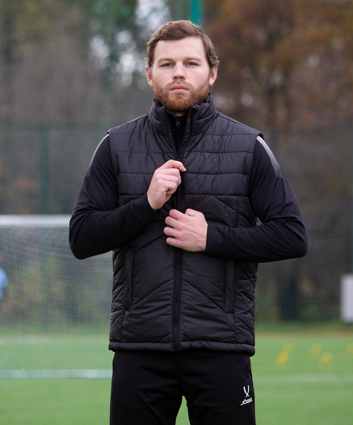 Жилет утепленный ESSENTIAL Padded Vest, черный, размер L