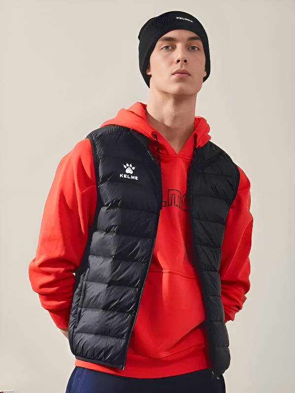Жилет KELME Lightweight Down Vest Black