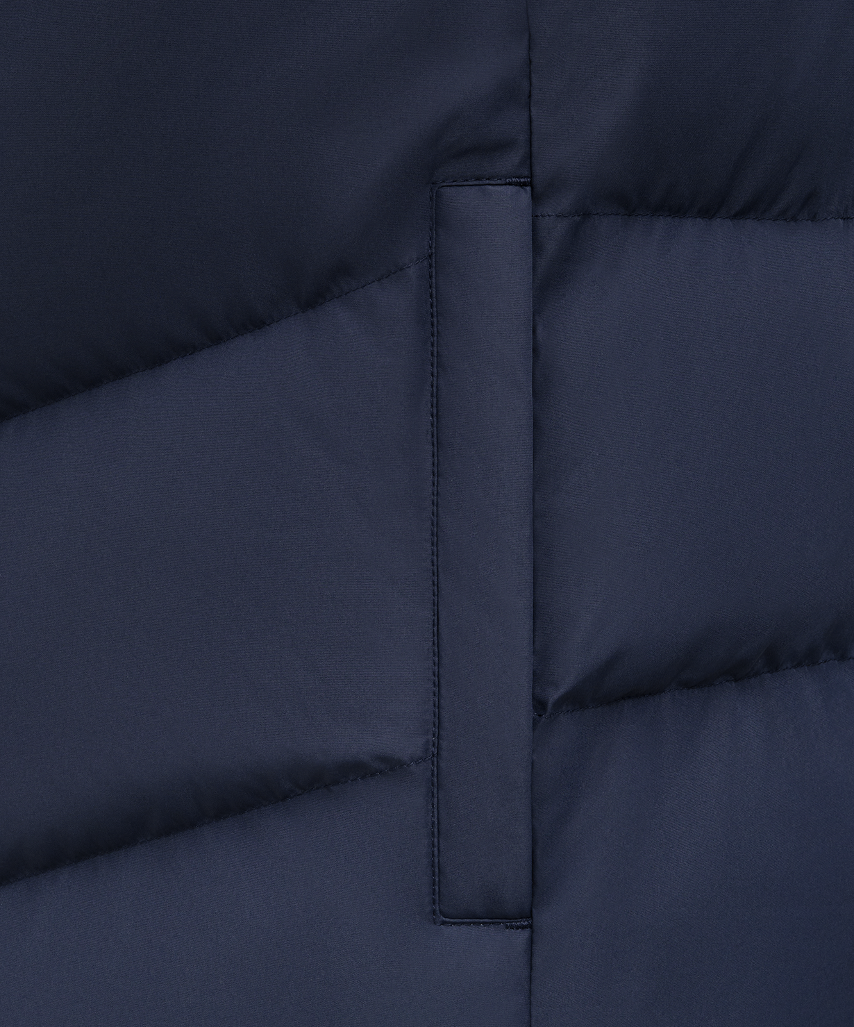 Жилет утепленный JOGEL ESSENTIAL PerFormPROOF Padded Vest, темно-синий, размер L