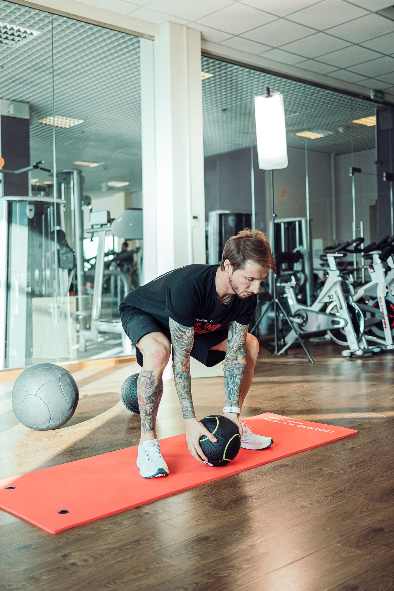 Мяч тренировочный черный 8 кг