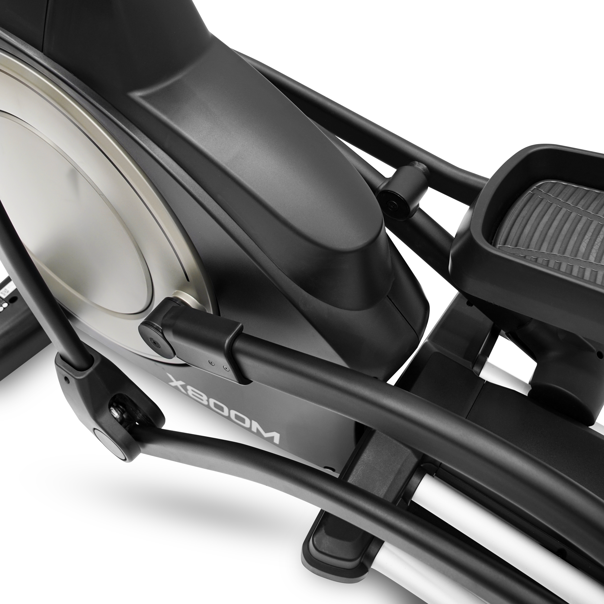 Эллиптический тренажер с автонаклоном профессиональный BRONZE GYM X800M