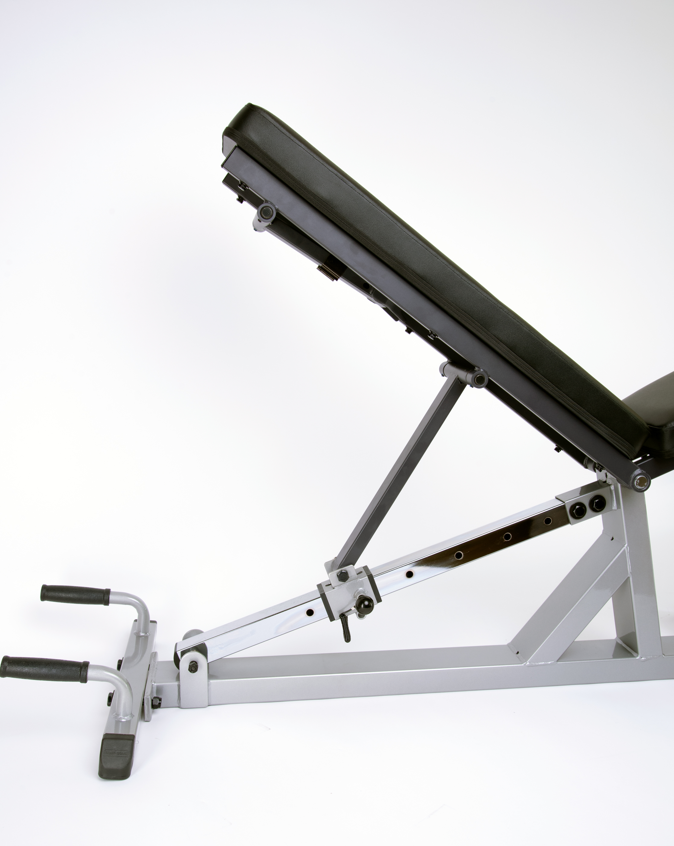 Регулируемая силовая скамья для коммерческого использования