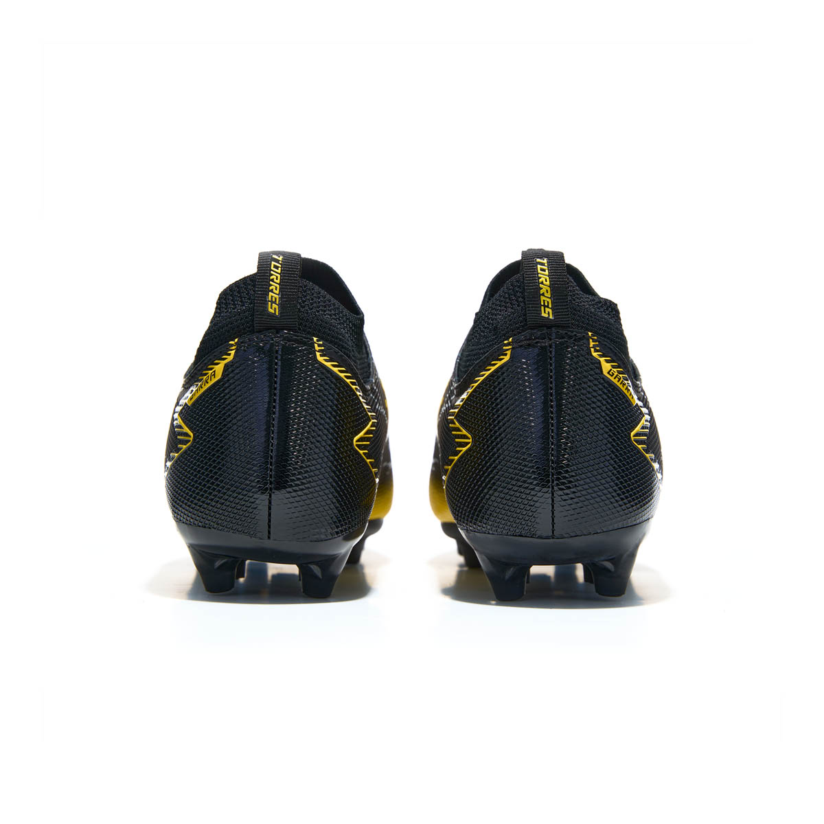 Бутсы футбольные TORRES GARRA, TS35824180-44, р.44, с носком, ПУ, текстиль, черный