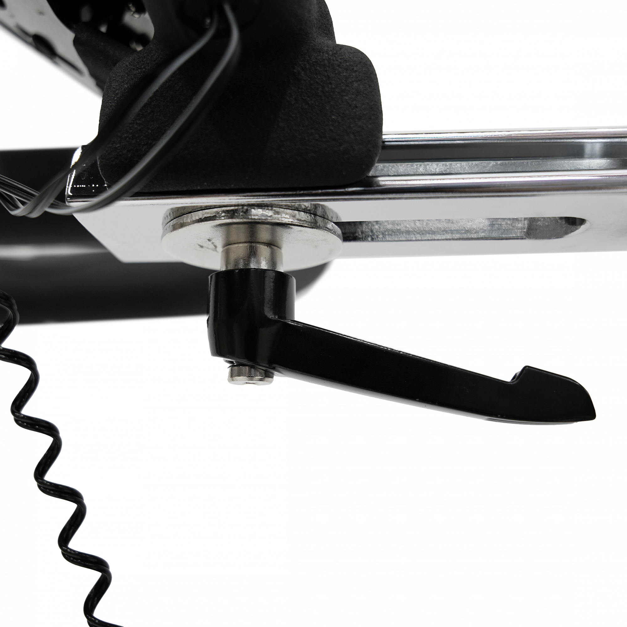 Спин-байк с консолью профессиональный BRONZE GYM INSPIRE