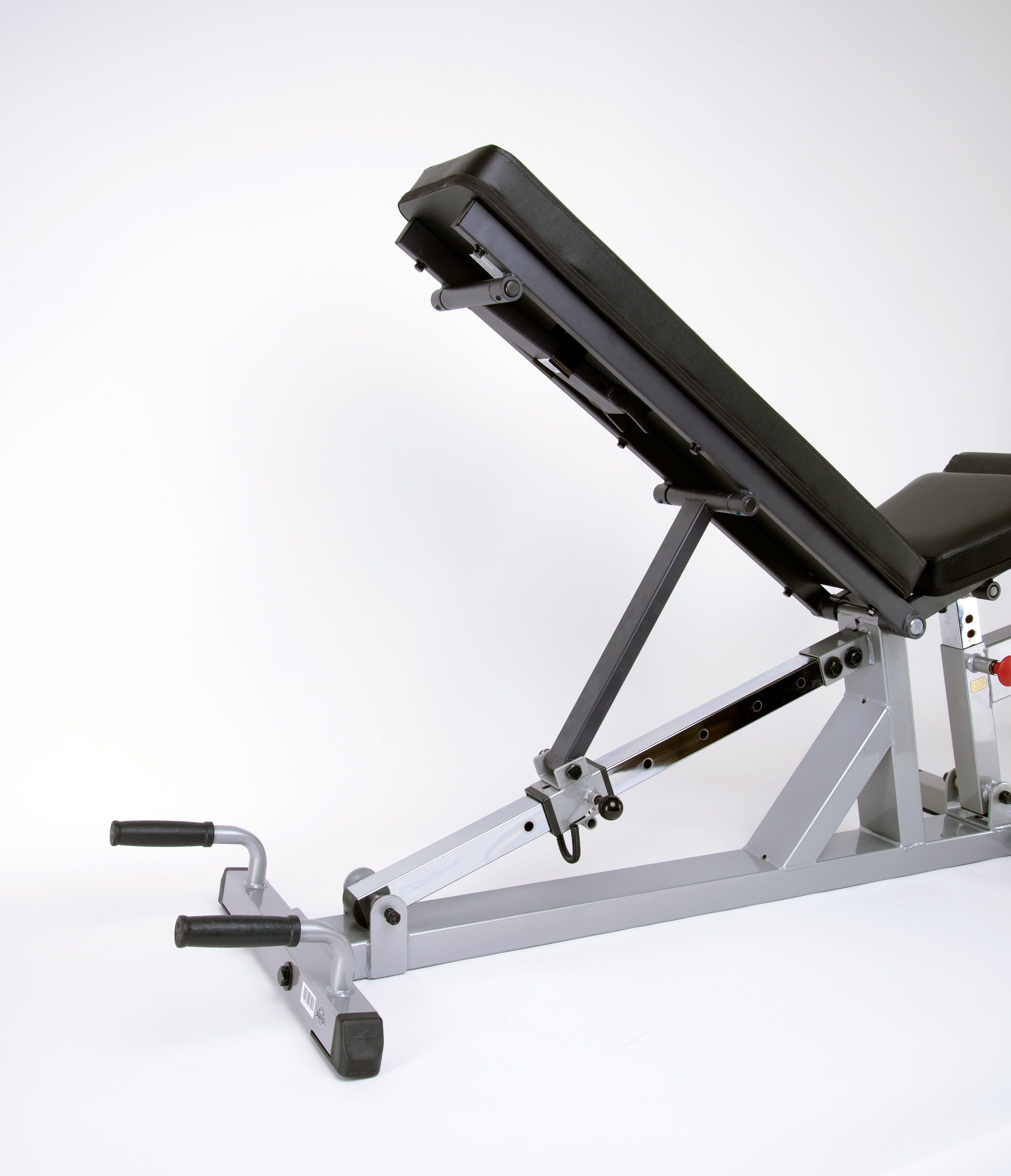 Регулируемая силовая скамья для коммерческого использования