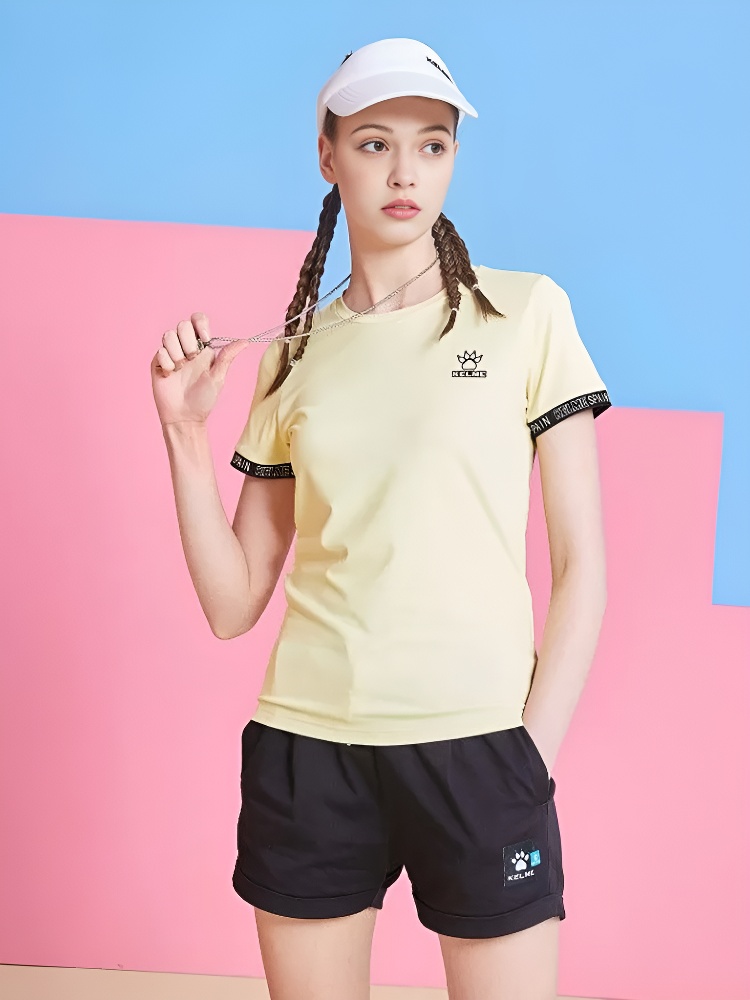 Футболка KELME Round Neck Short Sleeve T-Shirt Beige