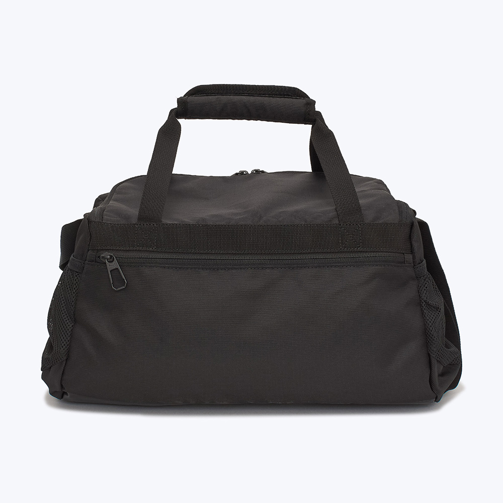 Сумка спортивная PUMA Training Small Sports Bag, 09091901, полиэстер, черный