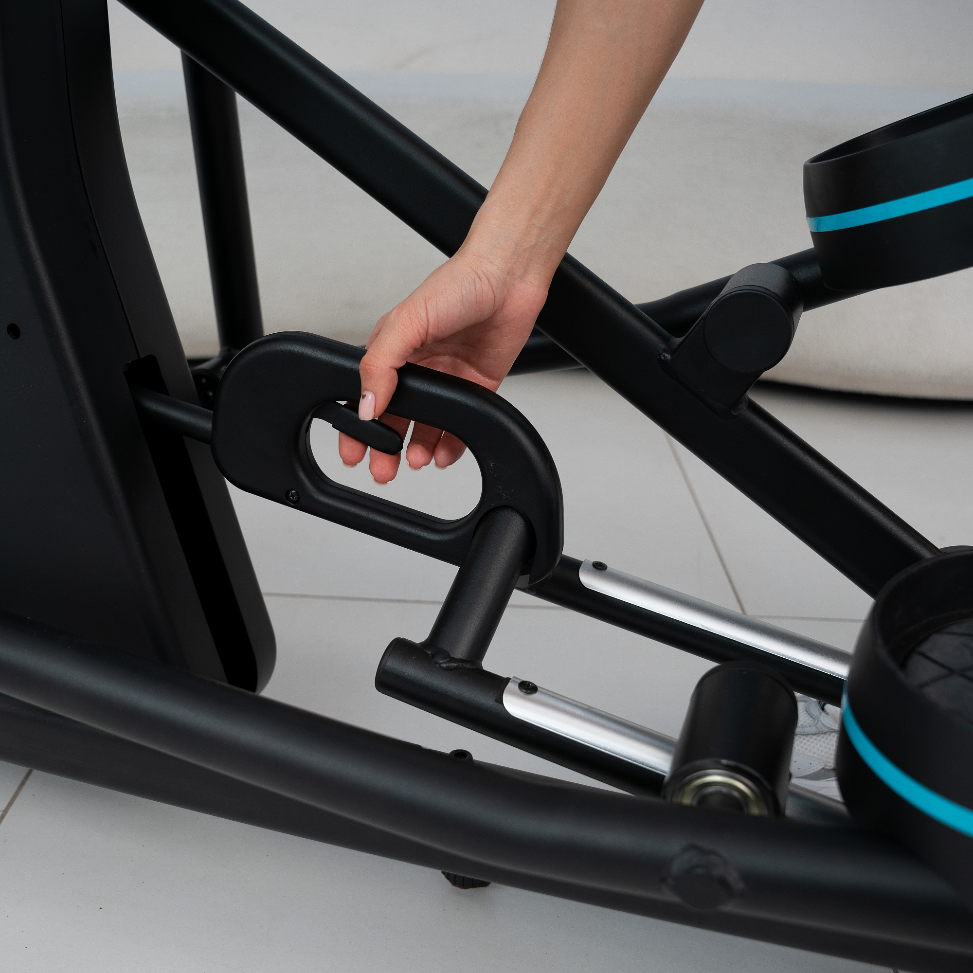 Эллиптический тренажер домашний OXYGEN FITNESS PHANTOM M LCD