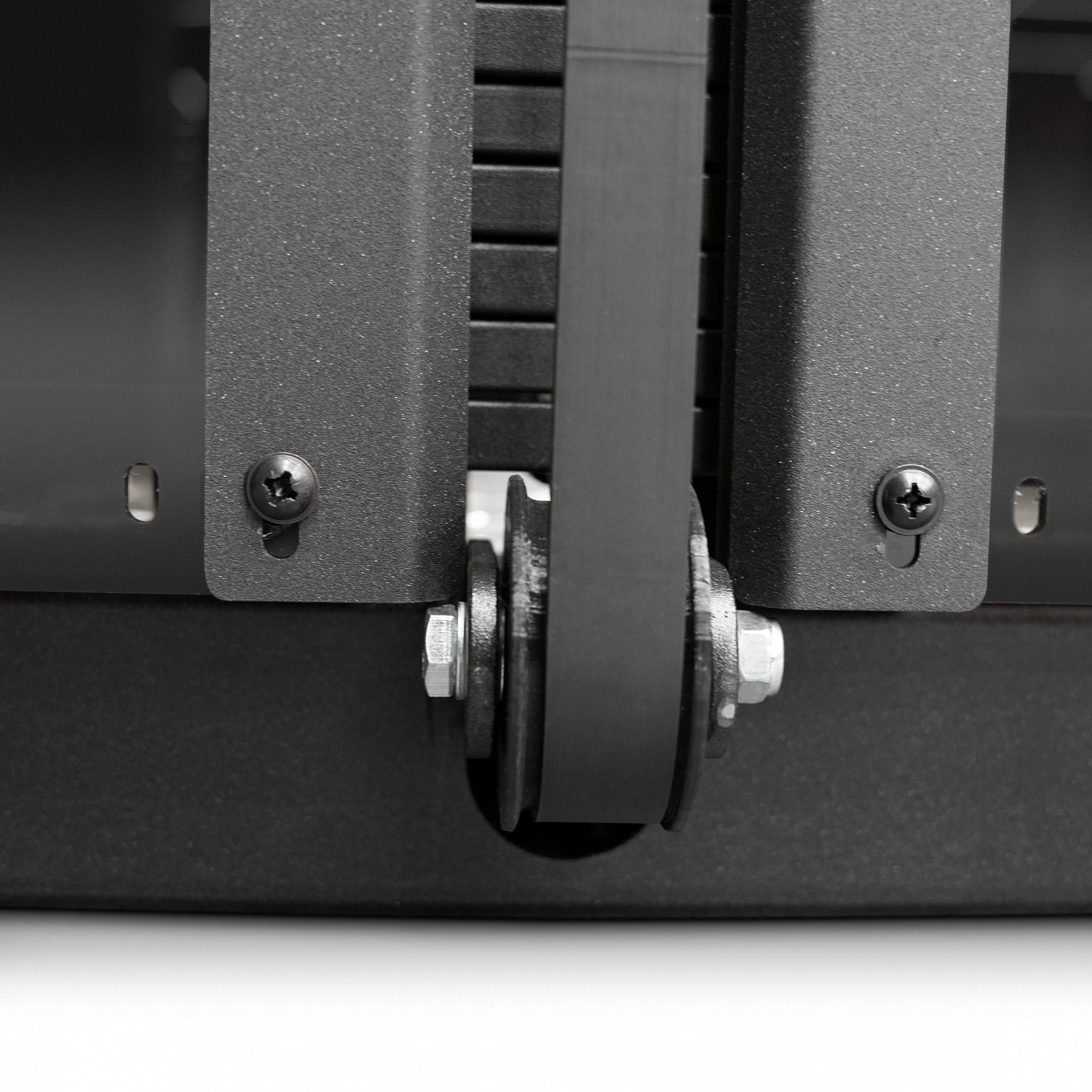 Сведение ног профессиональный BRONZE GYM PARTNER ML-804