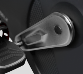 SVENSSON INDUSTRIAL FORCE R750 LX Велотренажер коммерческий