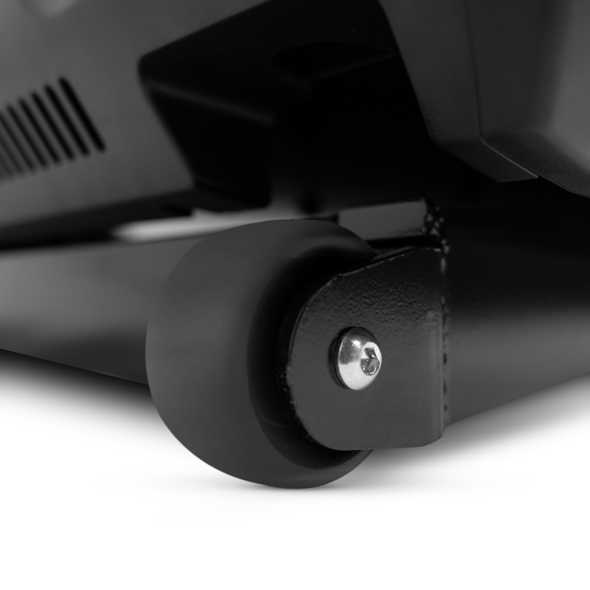 Беговая дорожка профессиональная BRONZE GYM RUNWAY