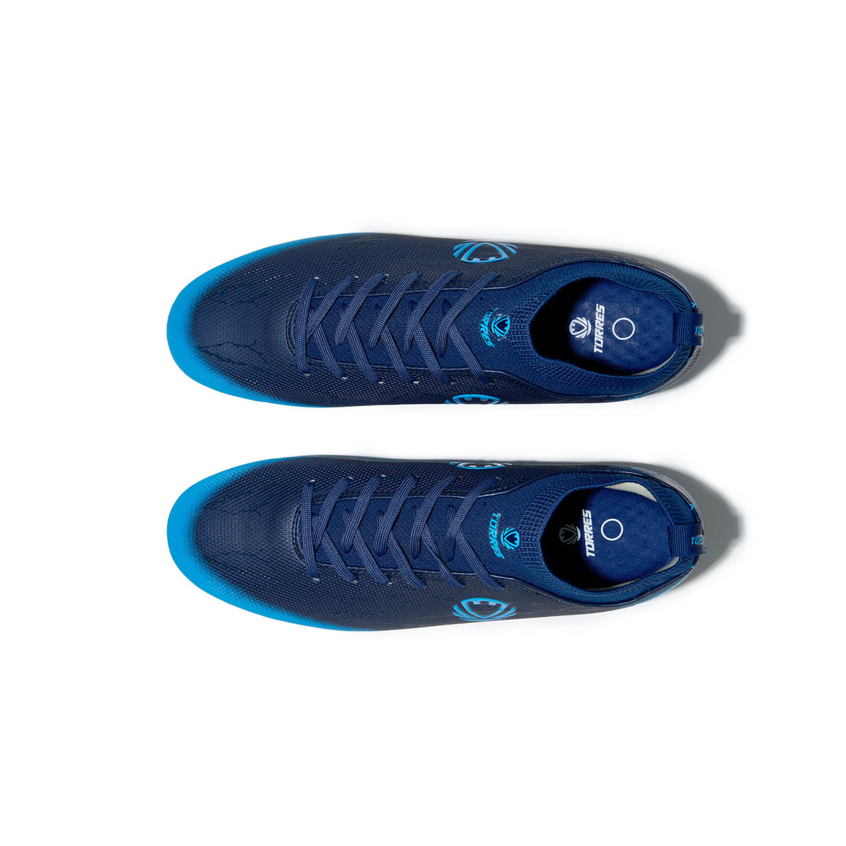 Бутсы футбольные TORRES GARRA, TS35824340-39, р.39, с носком, ПУ, текстиль, синий