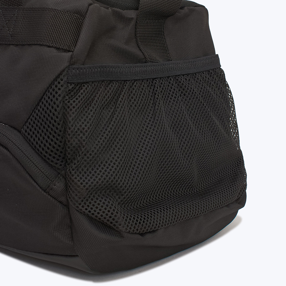 Сумка спортивная PUMA Training Small Sports Bag, 09091901, полиэстер, черный