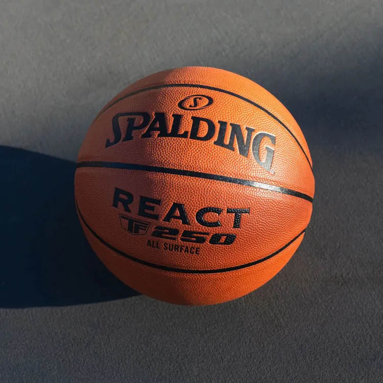 Мяч баск. SPALDING TF-250 React 76803z, р.5, композит. кожа (ПУ), коричн-черн.