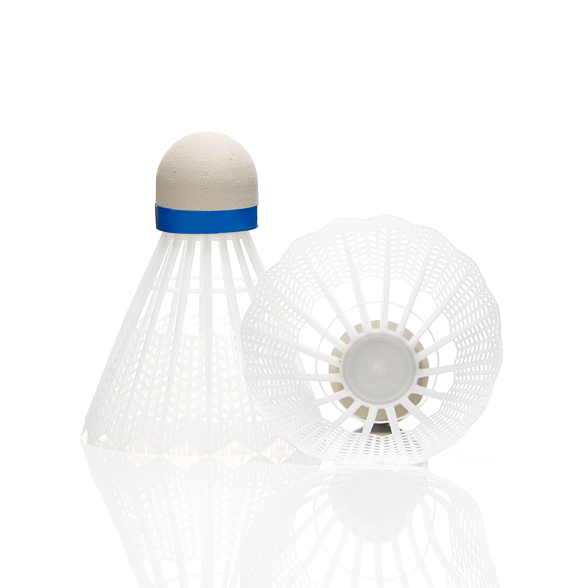 Воланы для бадминтона TORRES 80 (ПВХ), BD23107, уп.6шт.белый, сред.скор.