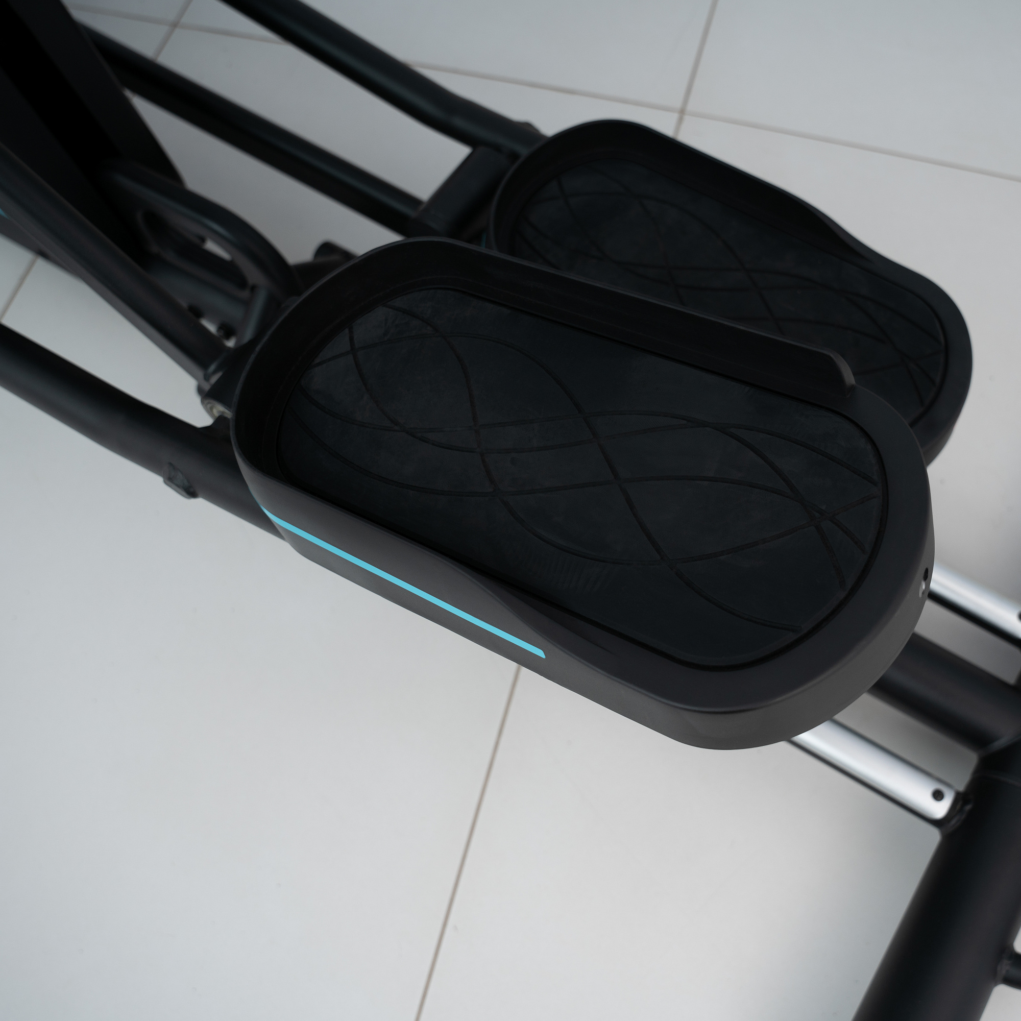 Эллиптический тренажер домашний OXYGEN FITNESS PHANTOM M LCD