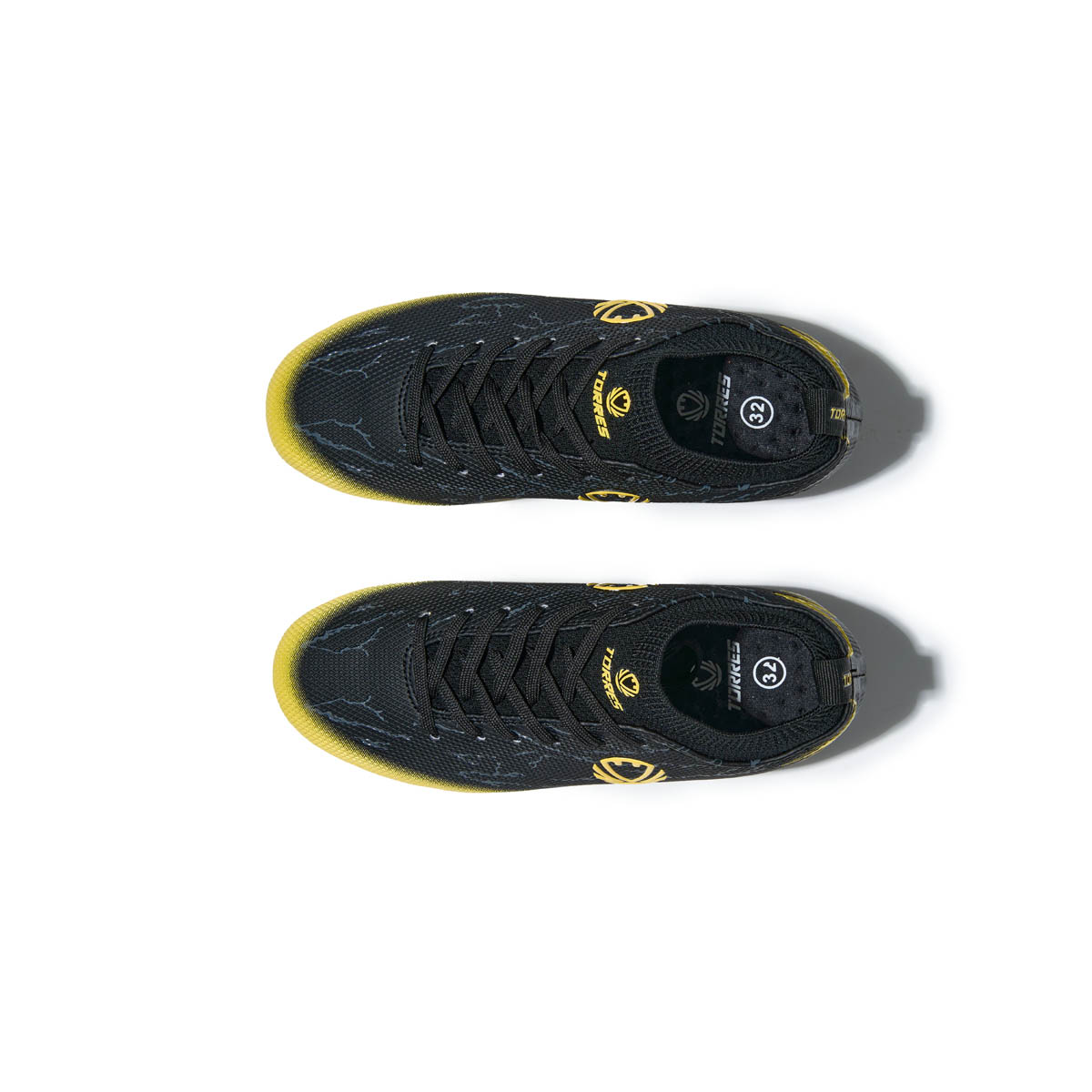 Бутсы футбольные TORRES GARRA детcкие, TS35824180-32, р.32, с носком, ПУ, текстиль, черный