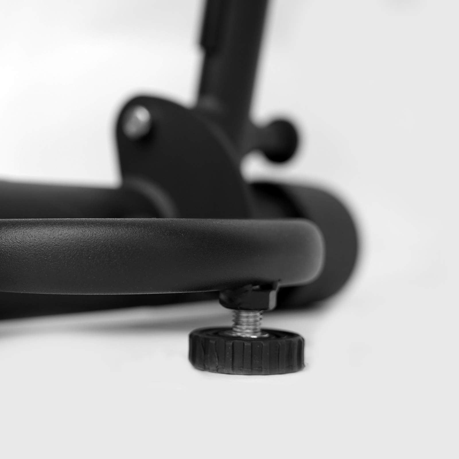 Эллиптический тренажер домашний CARBON FITNESS E70