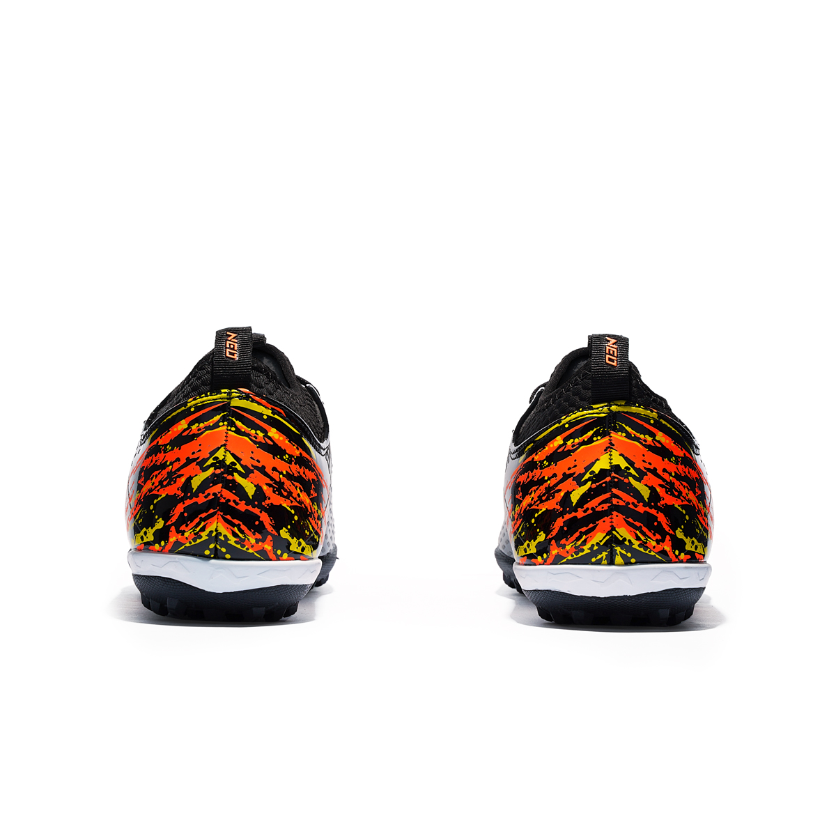 Бутсы футб.(многошиповки) TORRES NEO-J подр. TS234239-146-37,р.37,с носком,резина,ПУ,текст,чёрн-оран