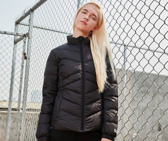 Пуховик KELME Women's Light Down Jacket Black